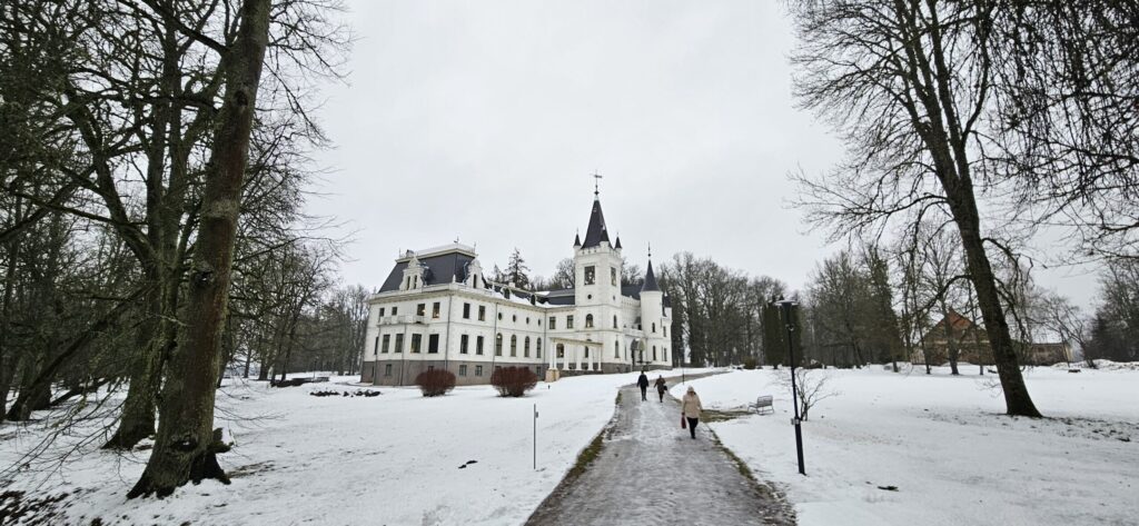 Aluksniesiem.lv raksta attēla aizvietotājs