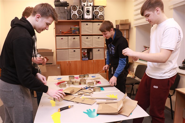 Aluksniesiem.lv raksta attēla aizvietotājs