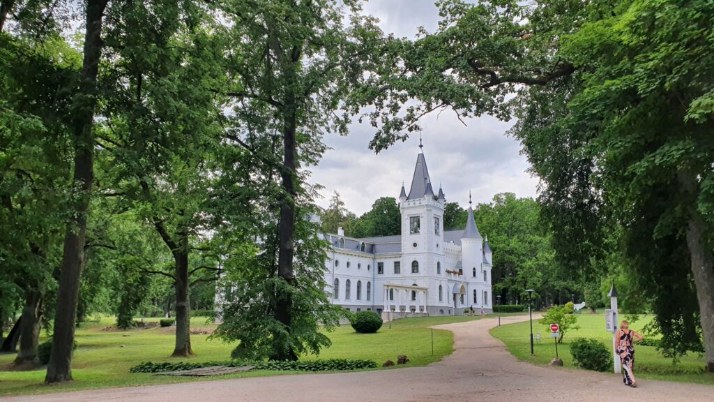 Aluksniesiem.lv raksta attēla aizvietotājs