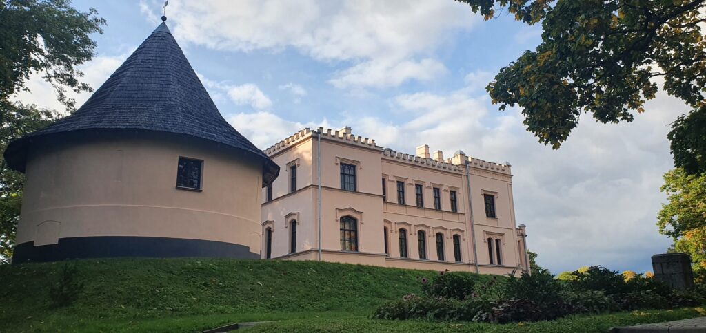 Aluksniesiem.lv raksta attēla aizvietotājs