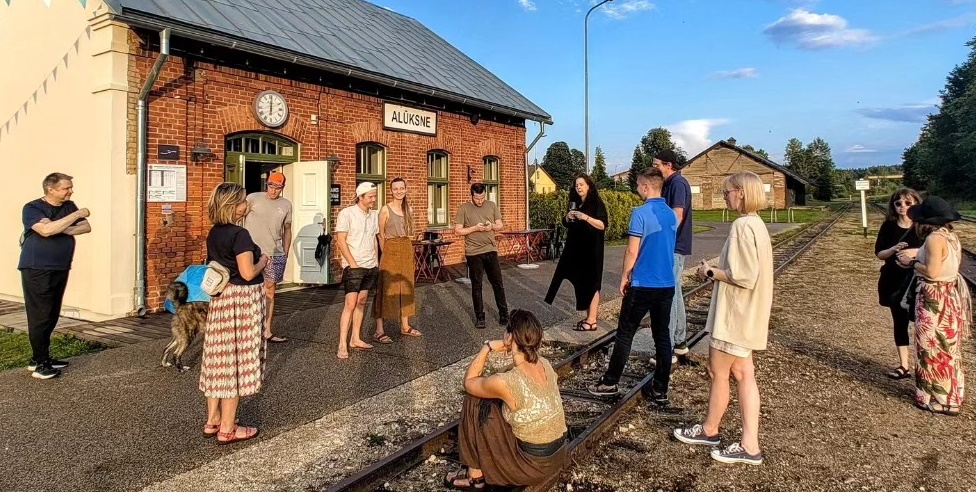 Aluksniesiem.lv raksta attēla aizvietotājs