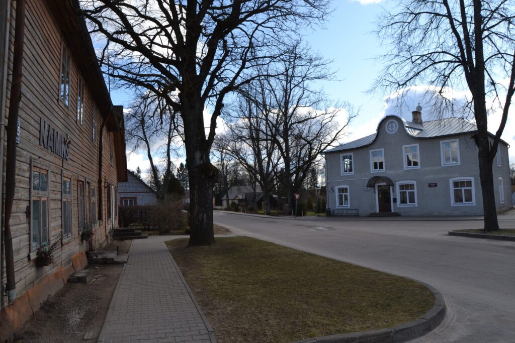 Aluksniesiem.lv raksta attēla aizvietotājs