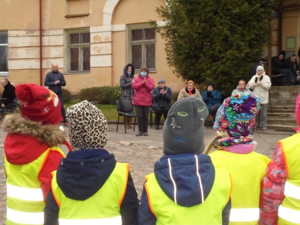 Aluksniesiem.lv raksta attēla aizvietotājs