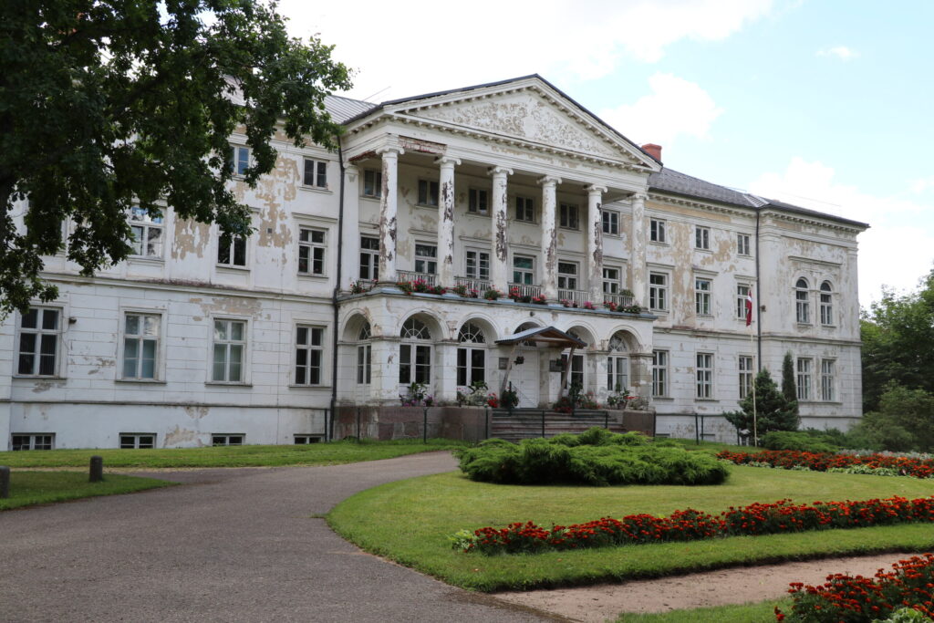 Aluksniesiem.lv raksta attēla aizvietotājs