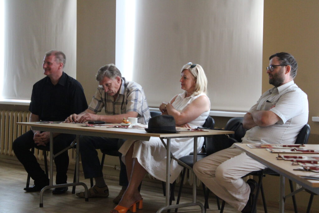 Aluksniesiem.lv raksta attēla aizvietotājs