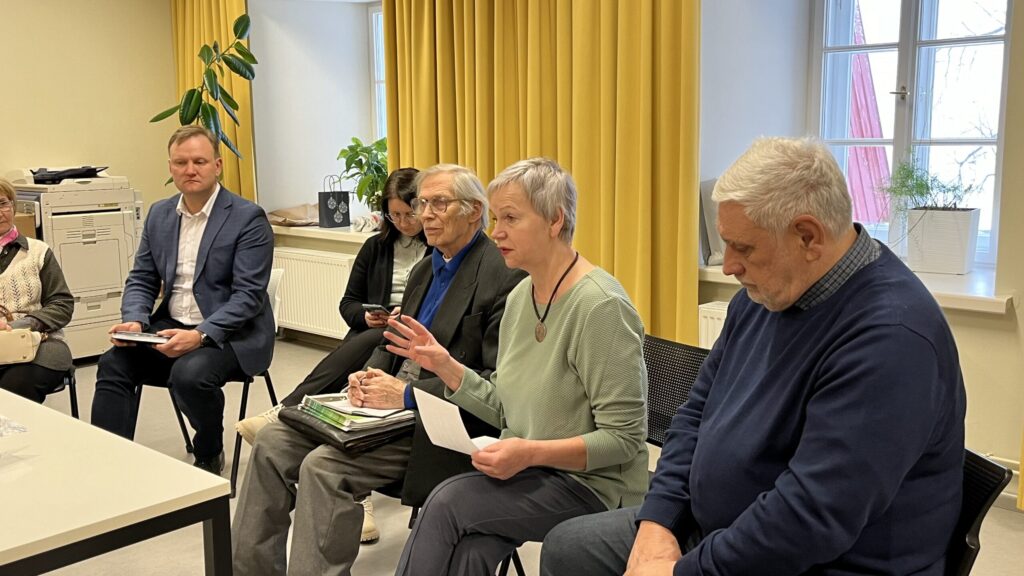 Aluksniesiem.lv raksta attēla aizvietotājs