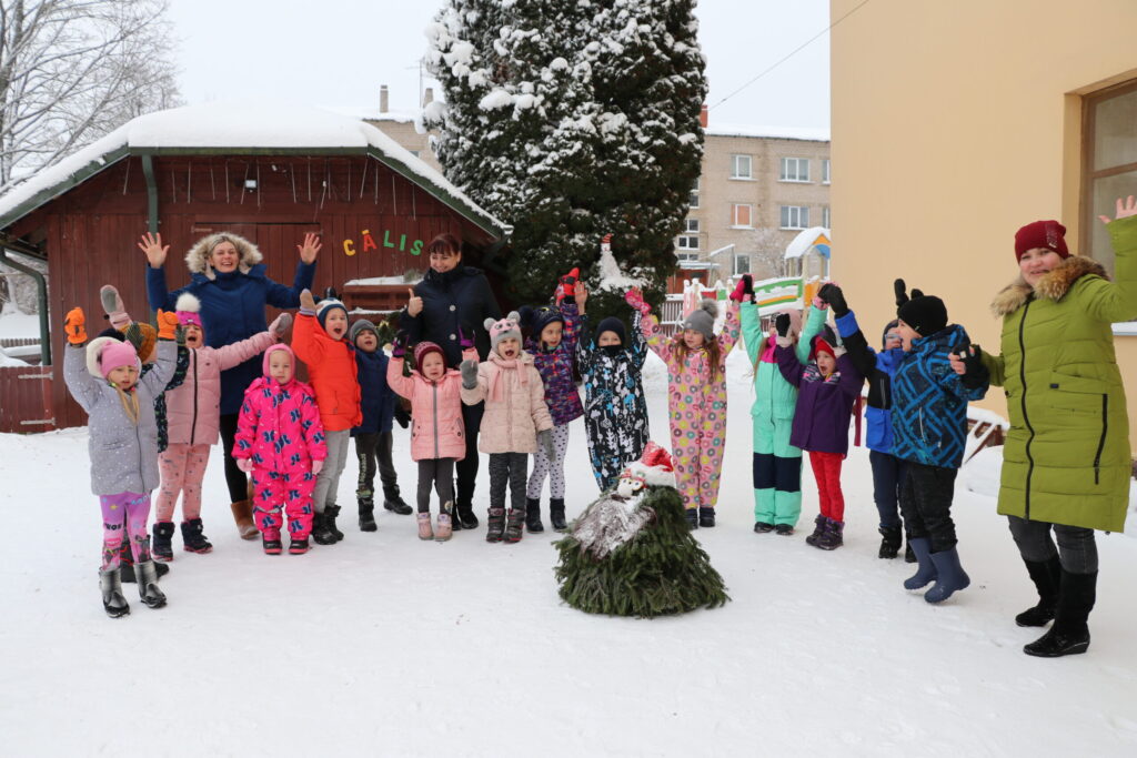 Aluksniesiem.lv raksta attēla aizvietotājs