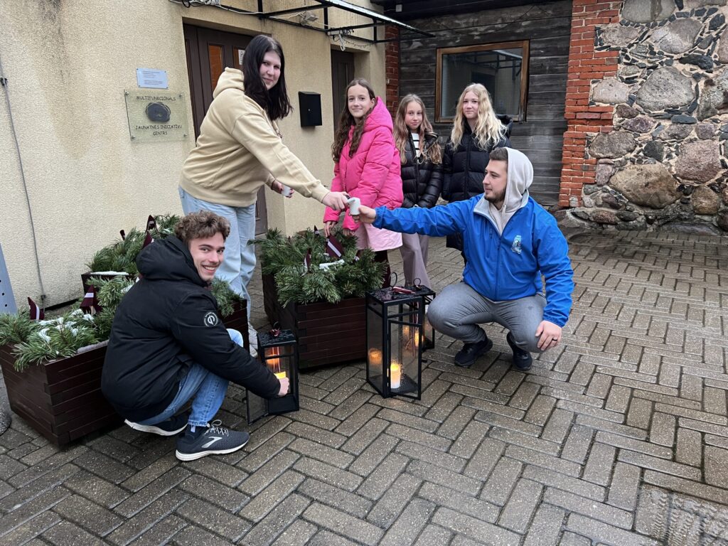 Aluksniesiem.lv raksta attēla aizvietotājs