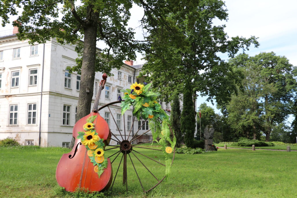 Aluksniesiem.lv raksta attēla aizvietotājs