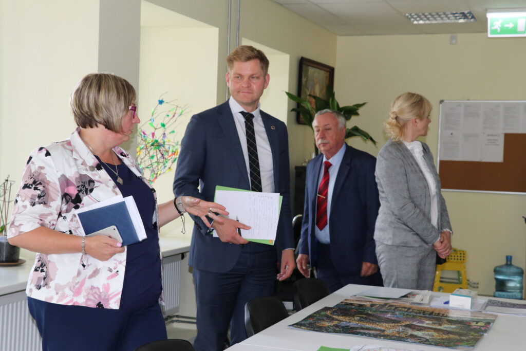 Aluksniesiem.lv raksta attēla aizvietotājs