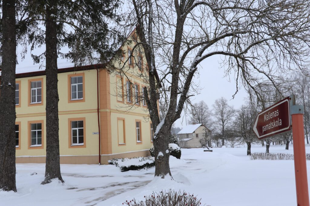 Aluksniesiem.lv raksta attēla aizvietotājs