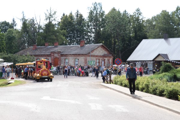 Aluksniesiem.lv raksta attēla aizvietotājs