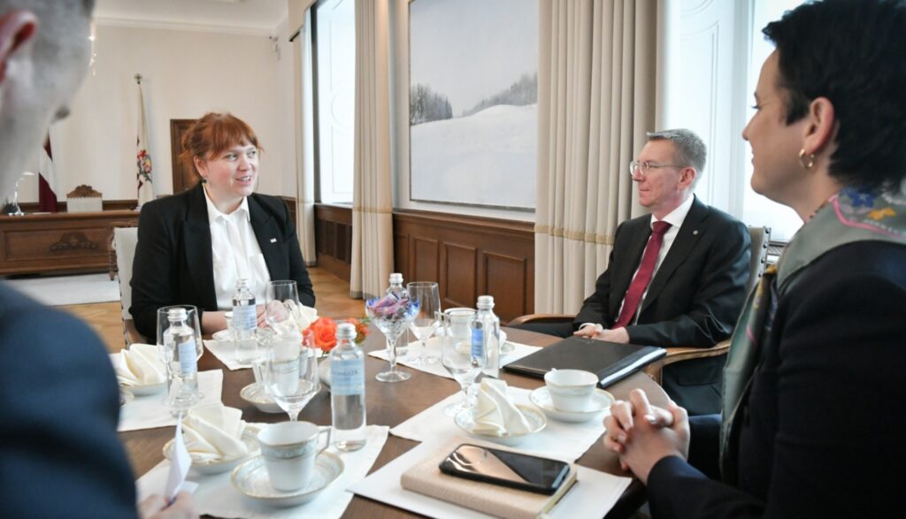 Aluksniesiem.lv raksta attēla aizvietotājs