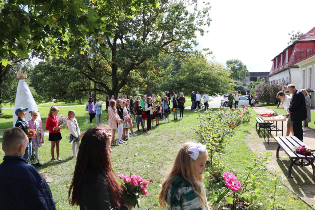 Aluksniesiem.lv raksta attēla aizvietotājs