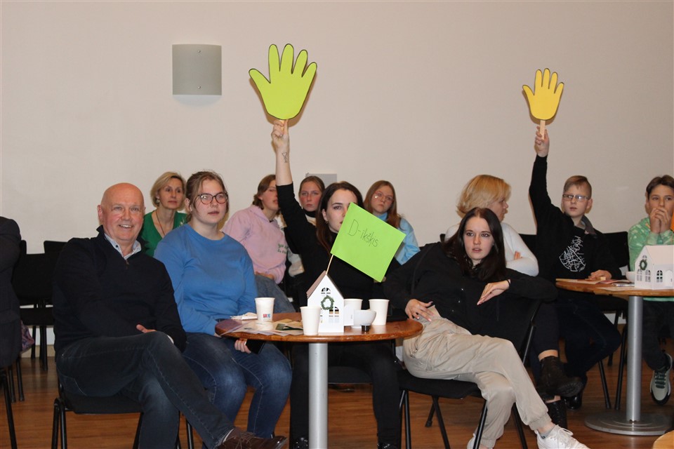 Aluksniesiem.lv raksta attēla aizvietotājs