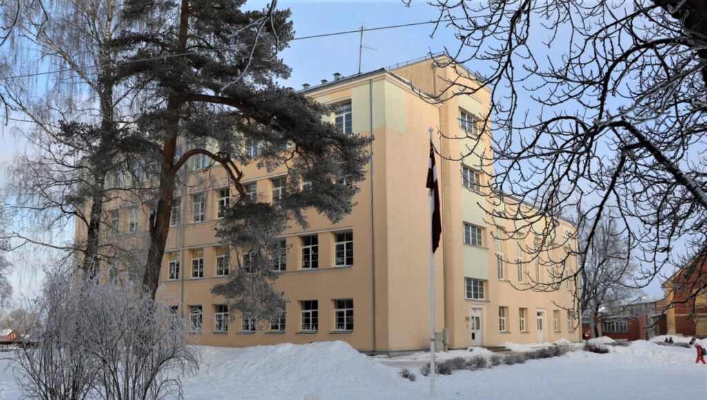 Aluksniesiem.lv raksta attēla aizvietotājs