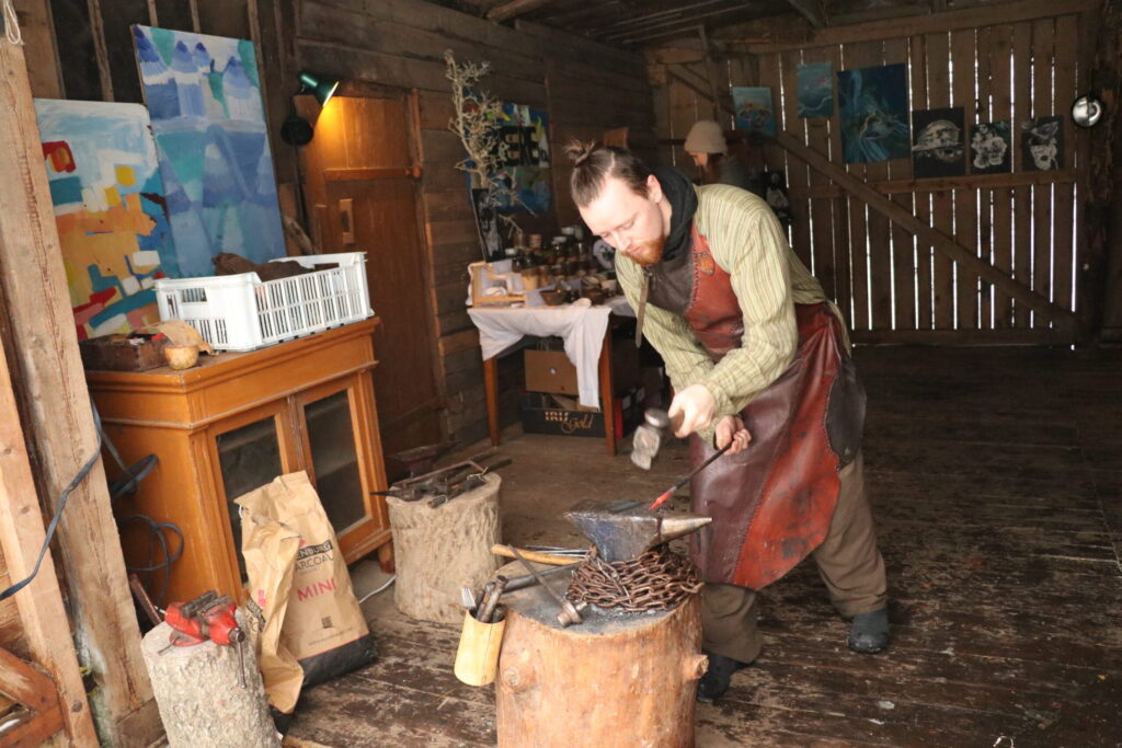 Aluksniesiem.lv raksta attēla aizvietotājs