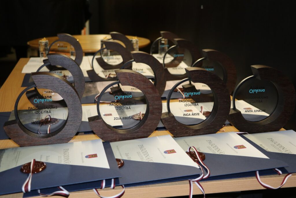 Aluksniesiem.lv raksta attēla aizvietotājs