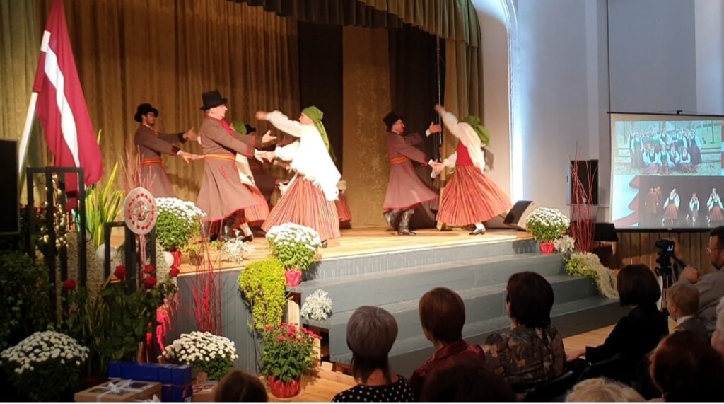 Aluksniesiem.lv raksta attēla aizvietotājs