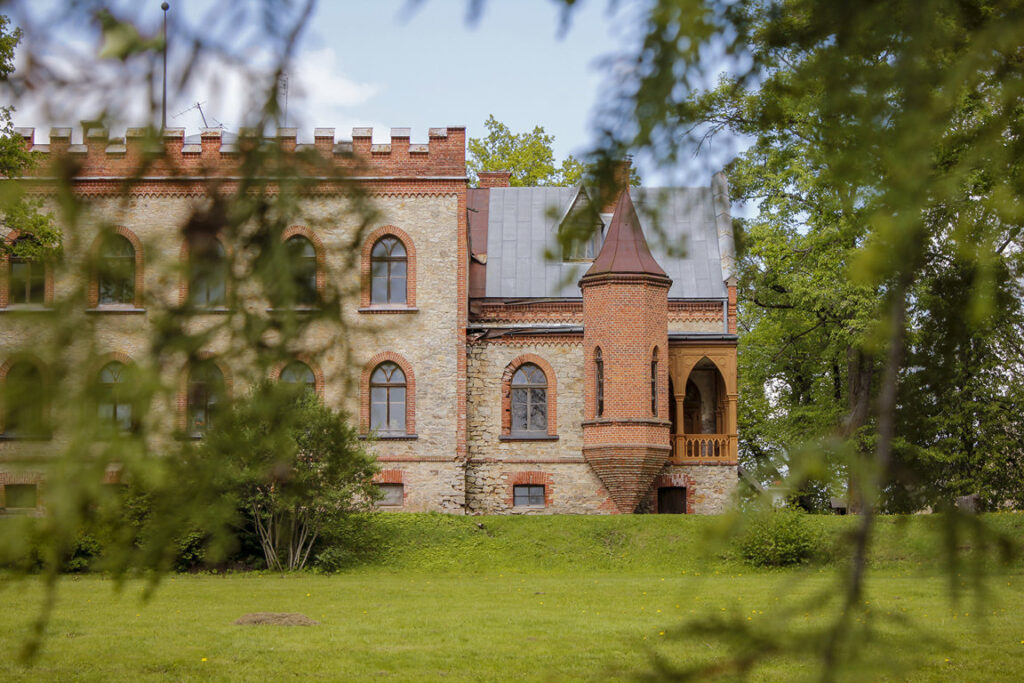 Aluksniesiem.lv raksta attēla aizvietotājs