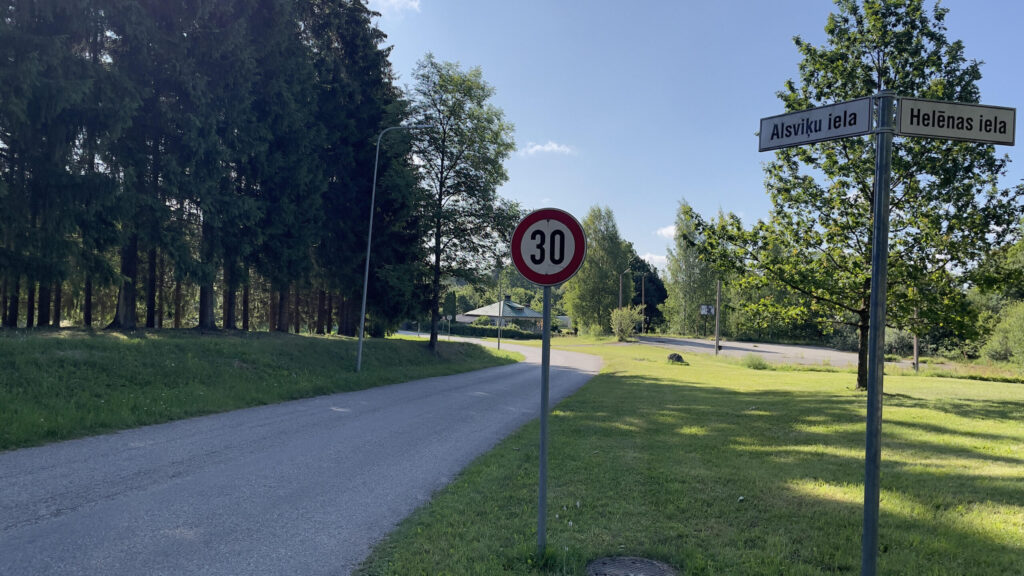 Aluksniesiem.lv raksta attēla aizvietotājs