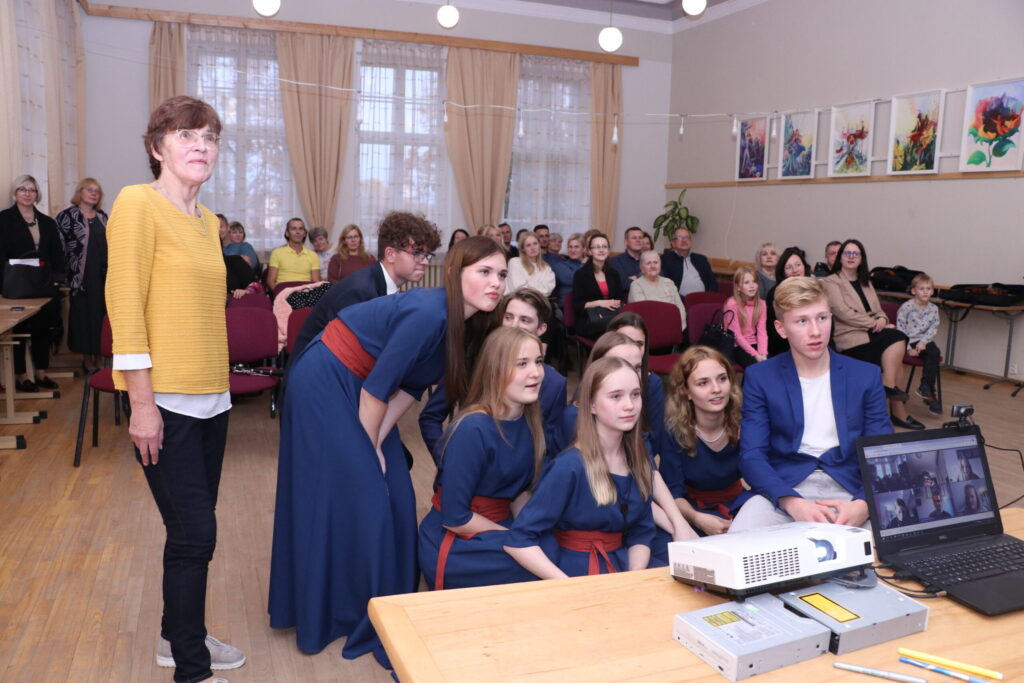 Aluksniesiem.lv raksta attēla aizvietotājs