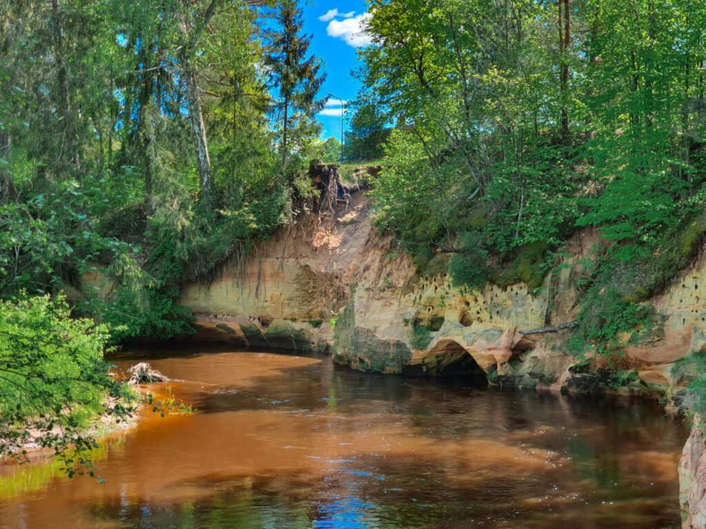 Aluksniesiem.lv raksta attēla aizvietotājs