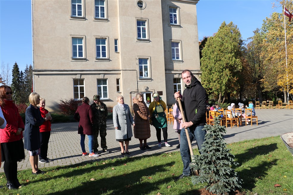 Aluksniesiem.lv raksta attēla aizvietotājs