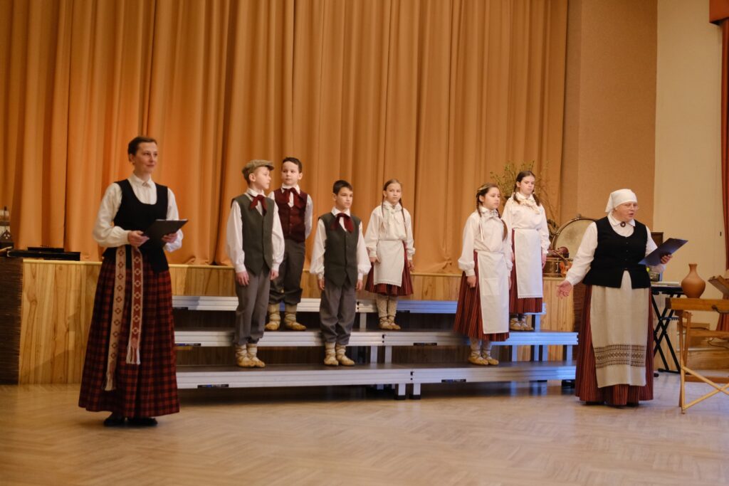 Aluksniesiem.lv raksta attēla aizvietotājs