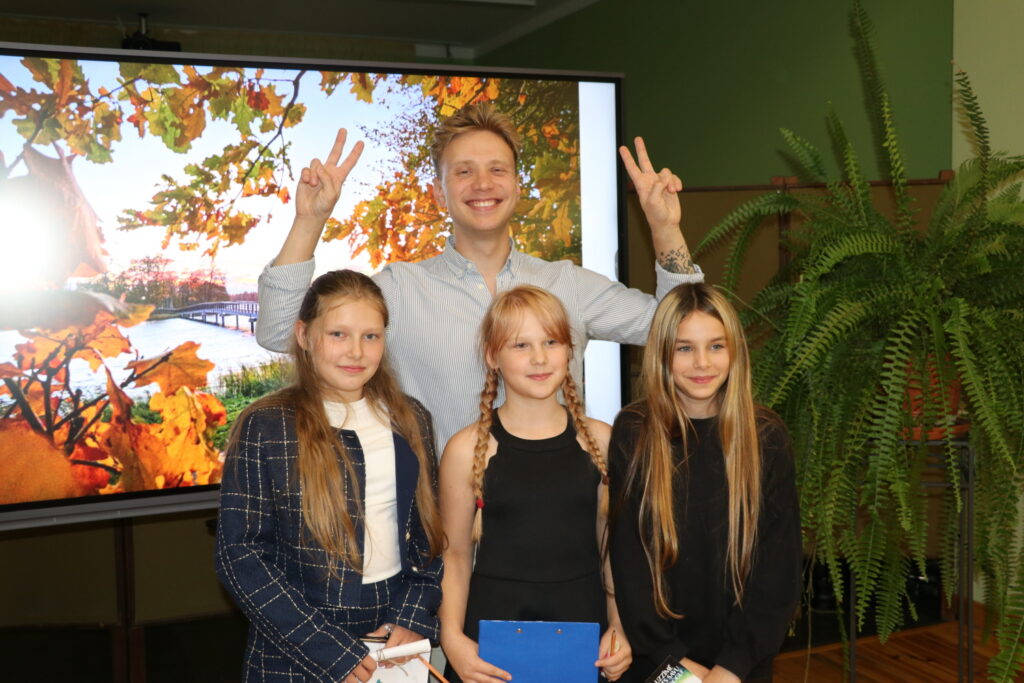 Aluksniesiem.lv raksta attēla aizvietotājs