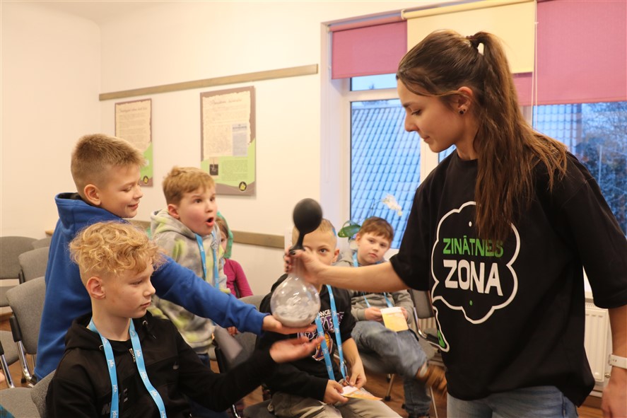 Aluksniesiem.lv raksta attēla aizvietotājs